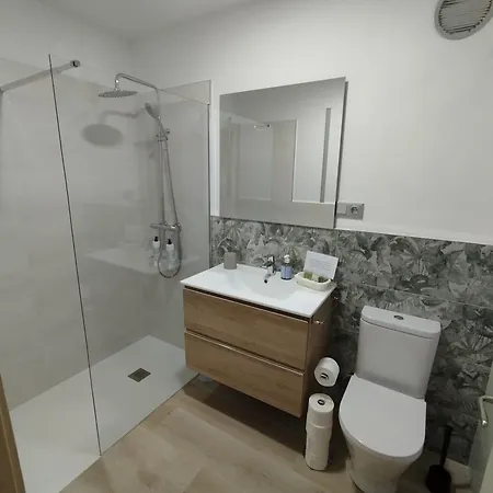 Quirós Tranquila De Salcedo 1 *